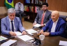 Confúcio Moura participa de reunião com foco na Instrução Normativa da Floresta tipo B