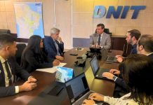 Dra. Taíssa acompanha andamento da ponte binacional em reunião no DNIT em Brasília