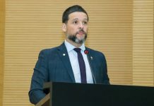 Deputado Delegado Camargo solicita disponibilização de professores de apoio nas escolas de RO